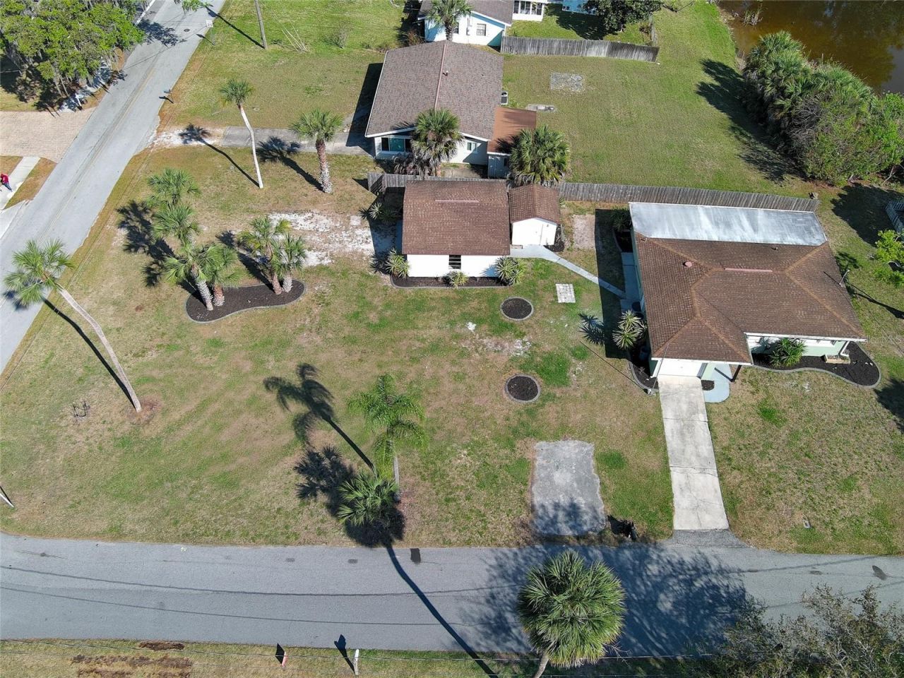 11 Swan Avenue, New Smyrna Beach, FL 32168 Photo