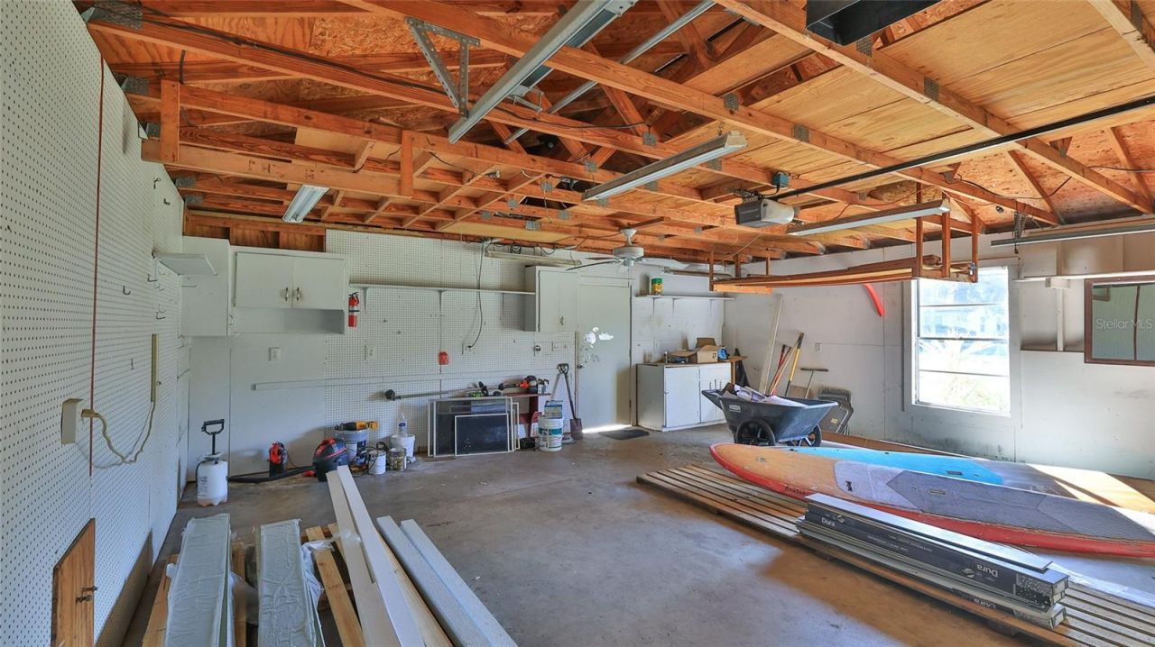 11 Swan Avenue, New Smyrna Beach, FL 32168 Photo