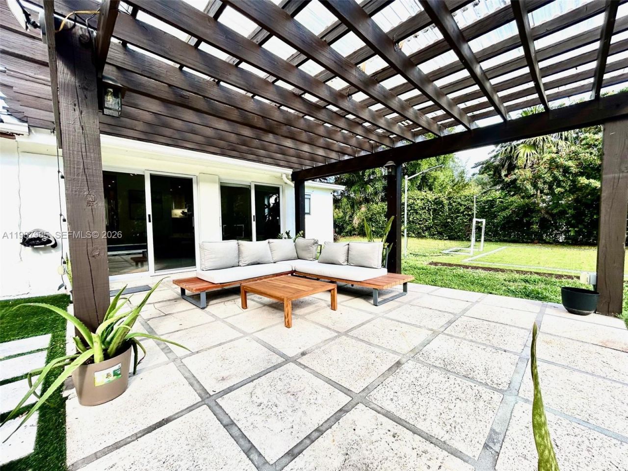 7800 SW 96th St , Miami, FL 33156 Photo