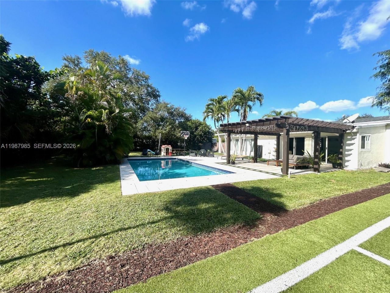 7800 SW 96th St , Miami, FL 33156 Photo