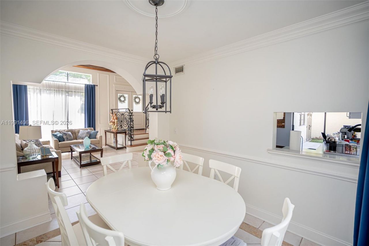 13560 SW 108th St Cir N , Miami, FL 33186 Photo