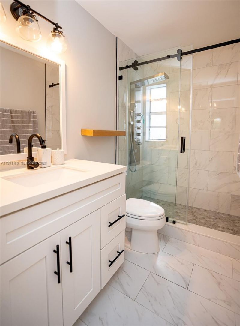 13560 SW 108th St Cir N , Miami, FL 33186 Photo