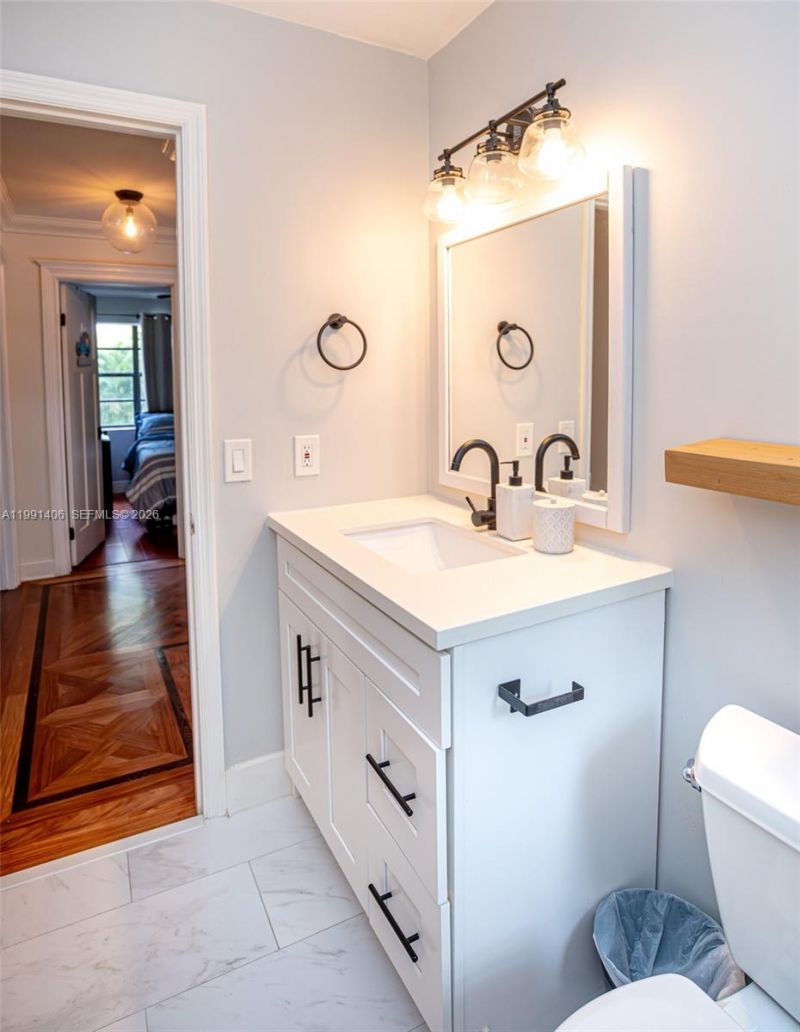 13560 SW 108th St Cir N , Miami, FL 33186 Photo