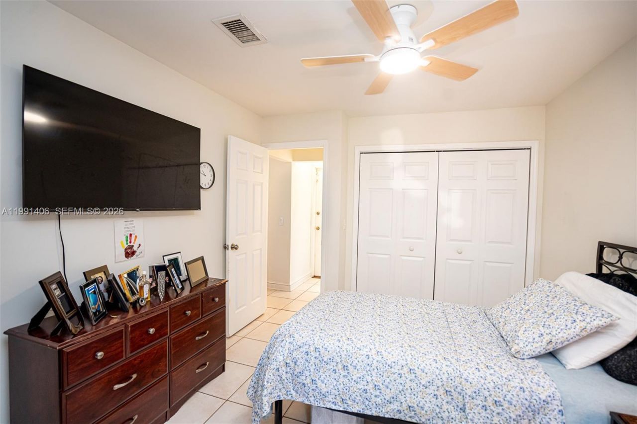 13560 SW 108th St Cir N , Miami, FL 33186 Photo