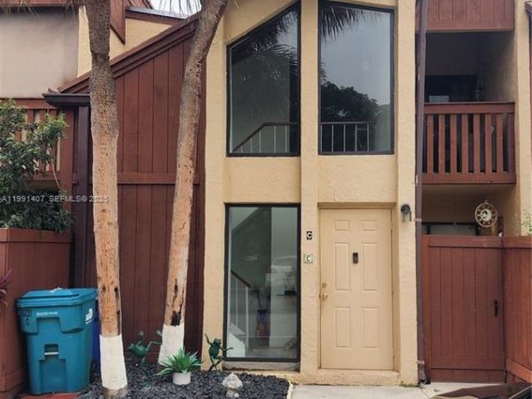 6231 SW 116th Pl , Unit C, Miami, FL 33173