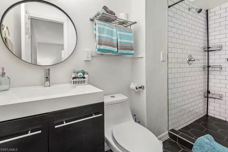 1303 Delmar Ln , Naples, FL 34104 Photo