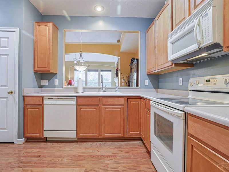 3791 Yorkshire Circle, Miami Twp, OH 45002 Photo 3