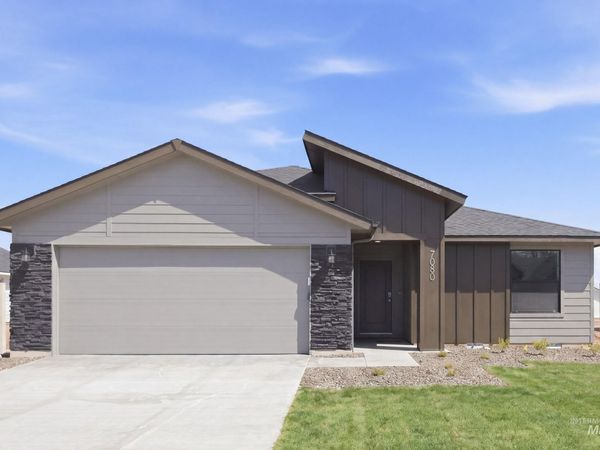 7080 E Marble Springs Dr, Nampa, ID 83687