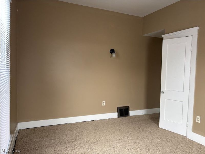 404 3rd Street NW, New Philadelphia, OH 44663 Photo 10