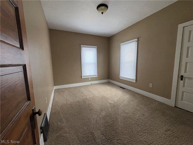 404 3rd Street NW, New Philadelphia, OH 44663 Photo 12