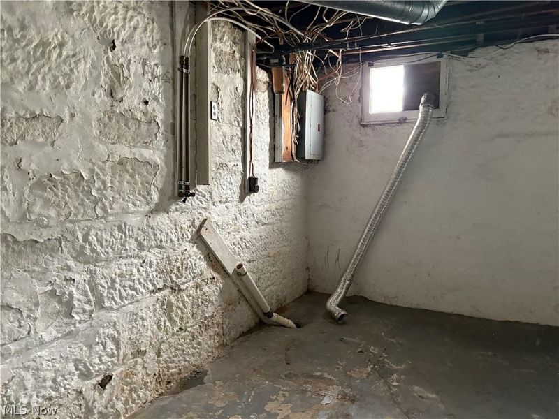 404 3rd Street NW, New Philadelphia, OH 44663 Photo 14