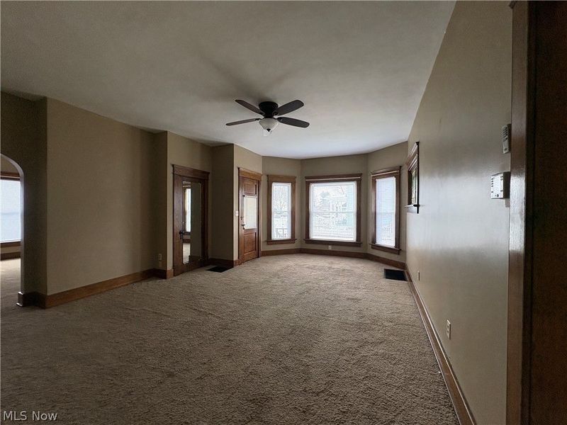 404 3rd Street NW, New Philadelphia, OH 44663 Photo 6