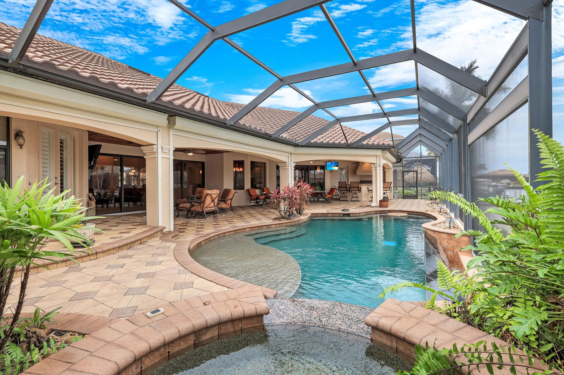 5521 Harbour Preserve Cir, Cape Coral, FL 33914 Photo