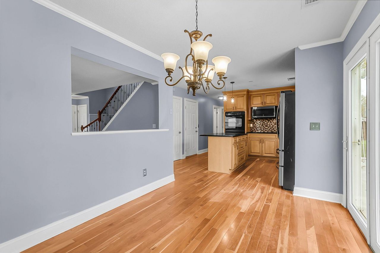 206 Aztec Court Photo 18