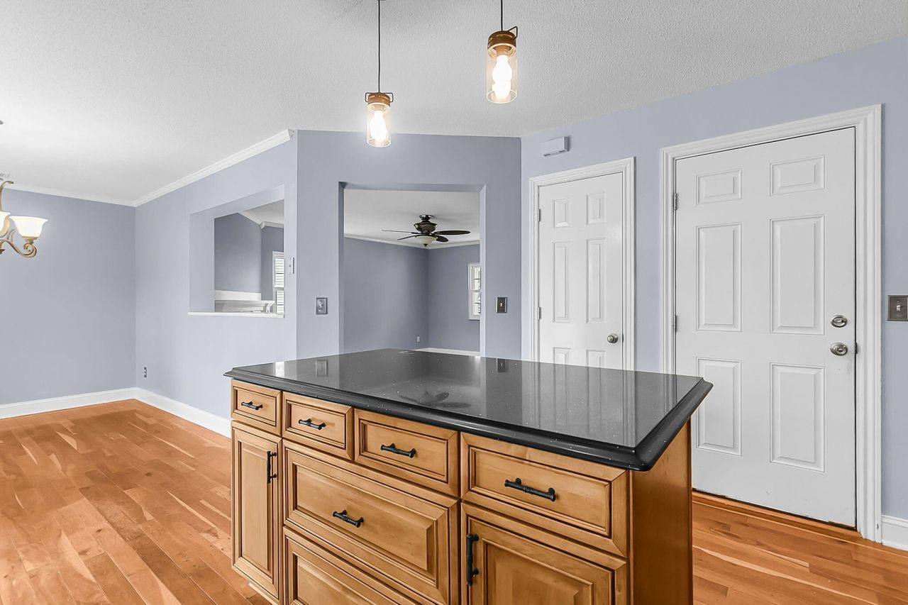 206 Aztec Court Photo 21