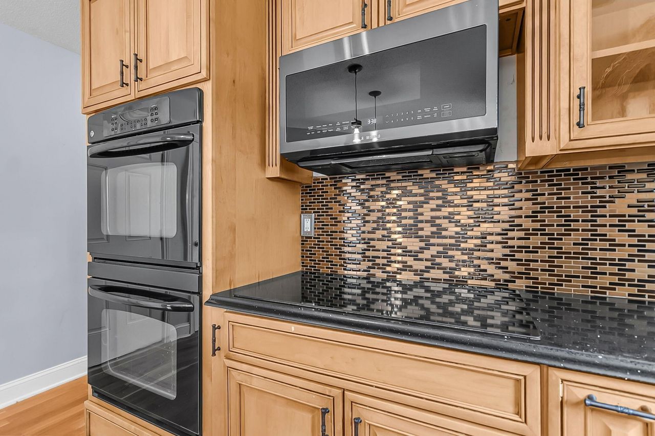 206 Aztec Court Photo 22