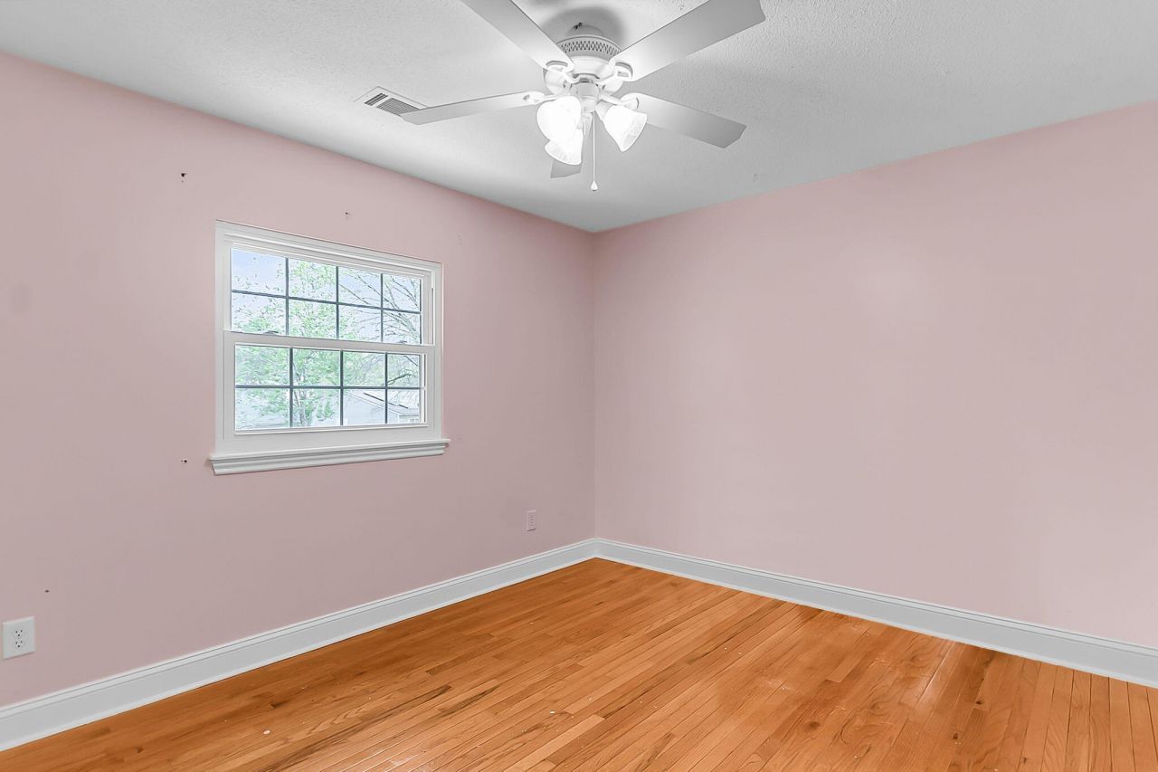 206 Aztec Court Photo 36