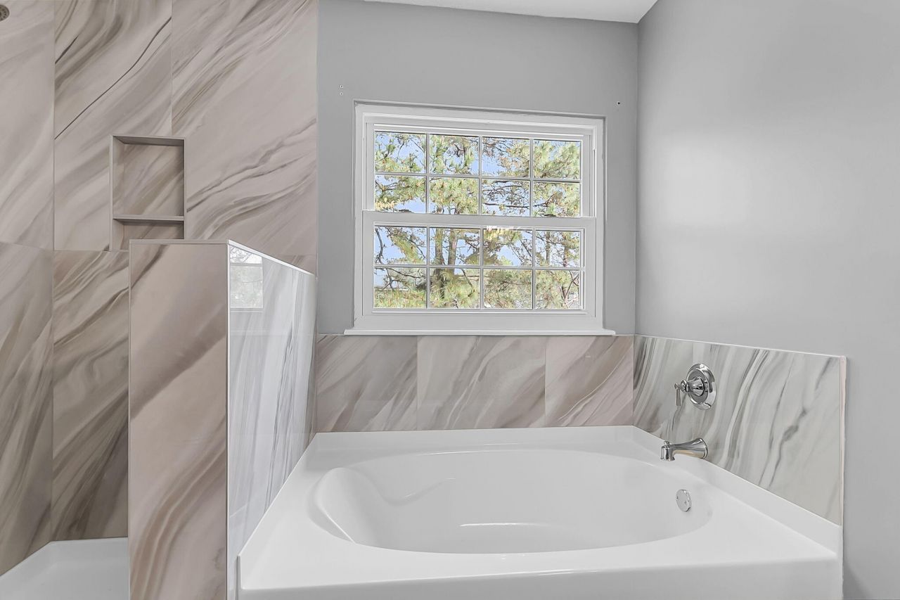 206 Aztec Court Photo 44