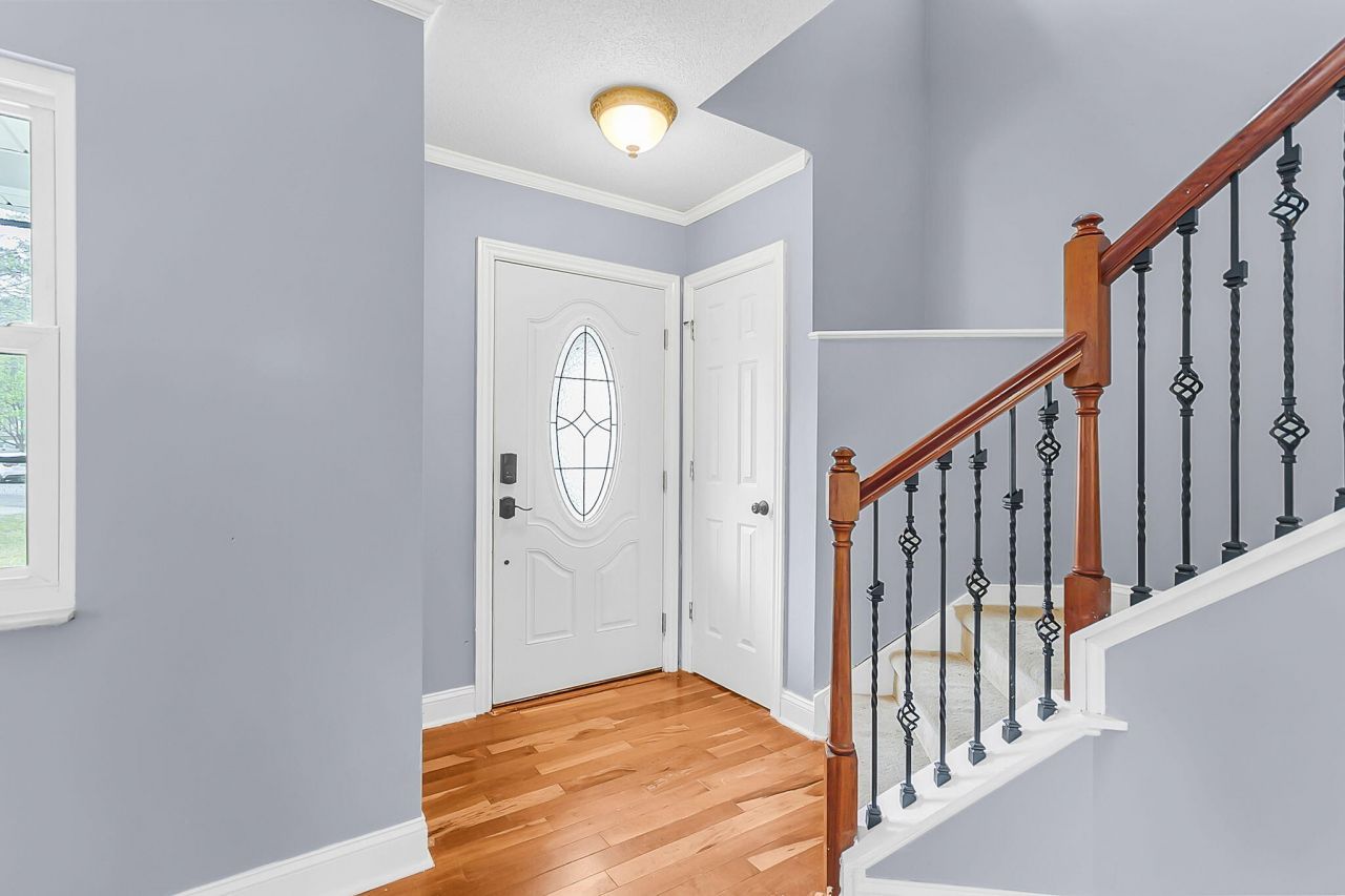 206 Aztec Court Photo 9