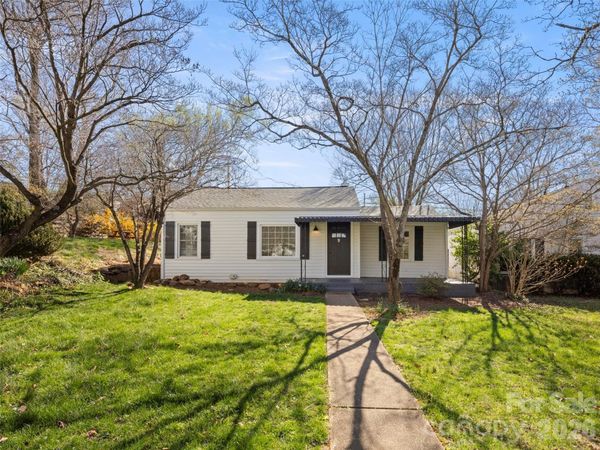 9 S Woodward Avenue , Asheville, NC 28804