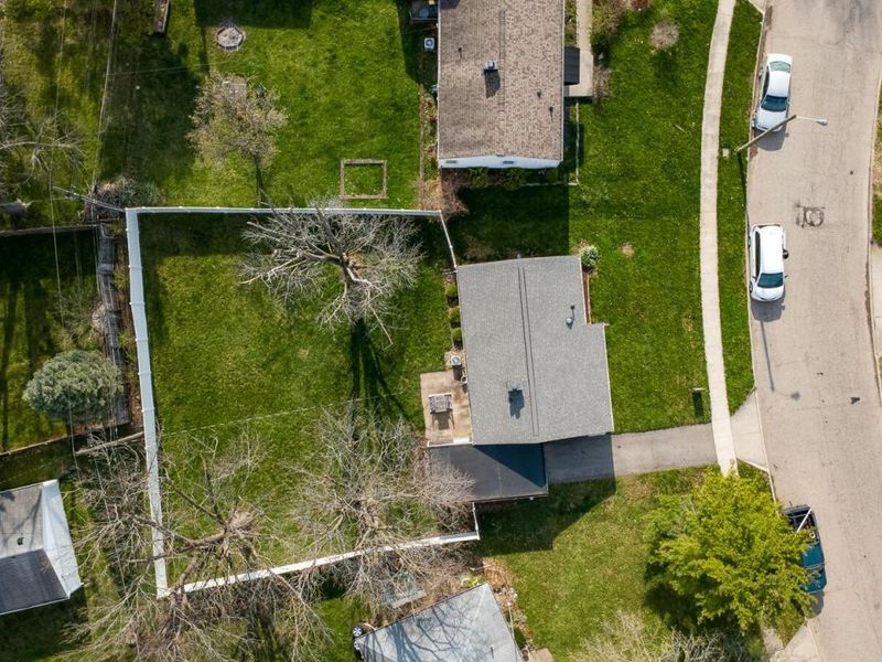 464 Yarmouth Lane, Columbus, OH 43228 Photo 31