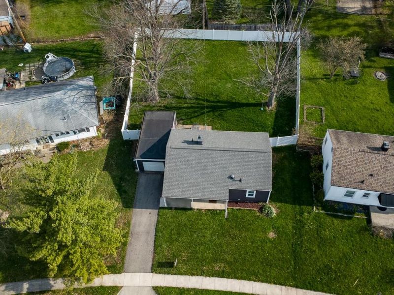 464 Yarmouth Lane, Columbus, OH 43228 Photo 32