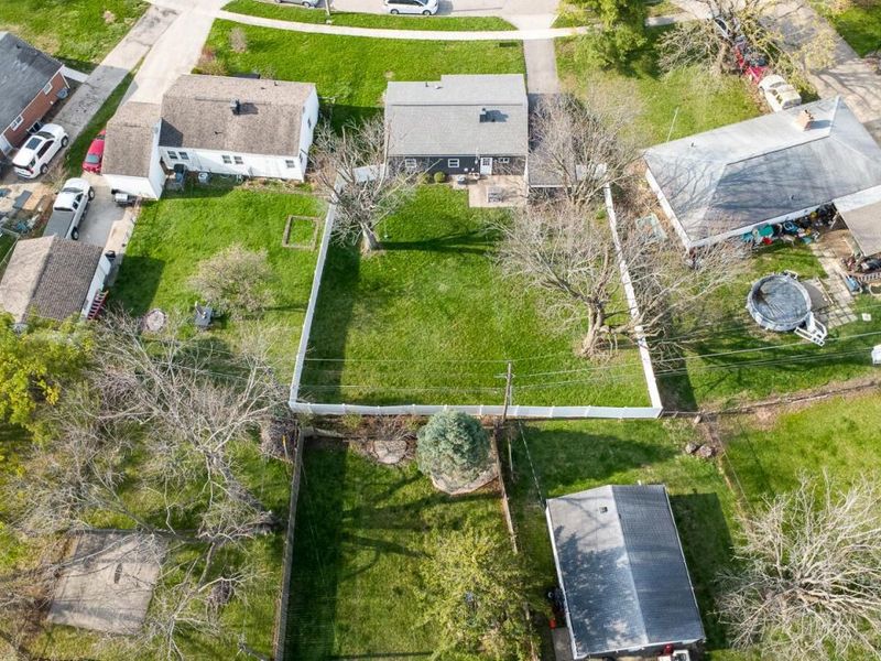 464 Yarmouth Lane, Columbus, OH 43228 Photo 32