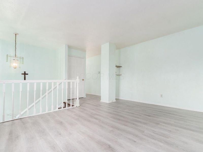 5185 Rutledge Drive S, Columbus, OH 43232 Photo 8