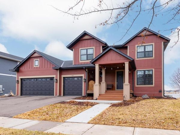 11619 E Laketowne Drive, Albertville, MN 55301
