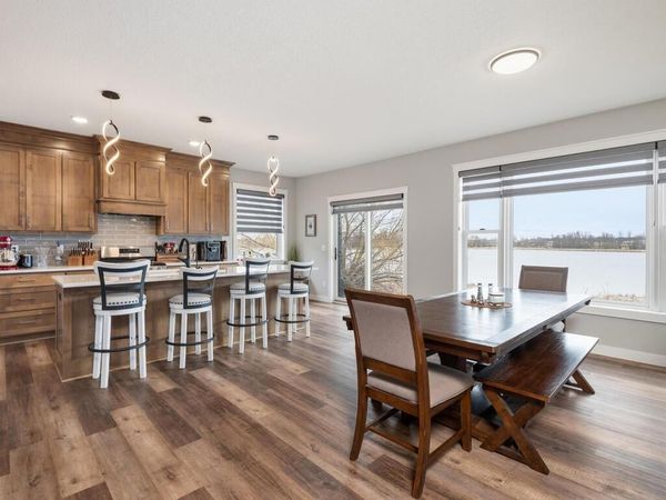 11619 E Laketowne Drive, Albertville, MN 55301
