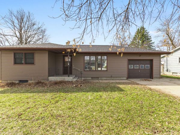 816 W Chandler Street, Arlington, MN 55307