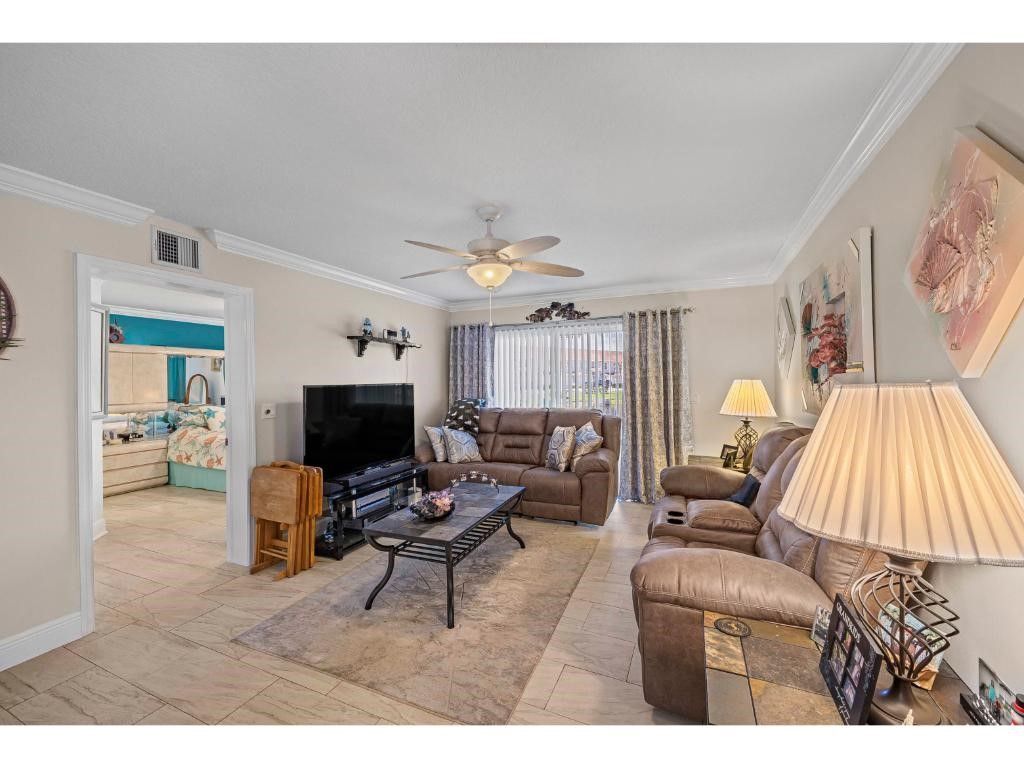 300 Grand Royale, #102 Circle, Unit 102, Vero Beach, FL 32962 Photo