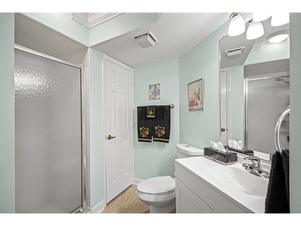 300 Grand Royale, #102 Circle, Unit 102, Vero Beach, FL 32962 Photo