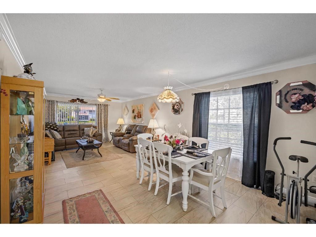 300 Grand Royale, #102 Circle, Unit 102, Vero Beach, FL 32962 Photo