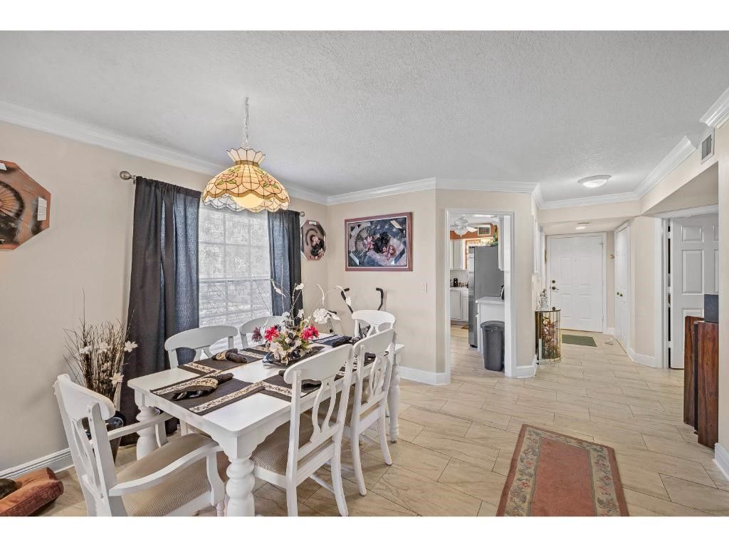 300 Grand Royale, #102 Circle, Unit 102, Vero Beach, FL 32962 Photo