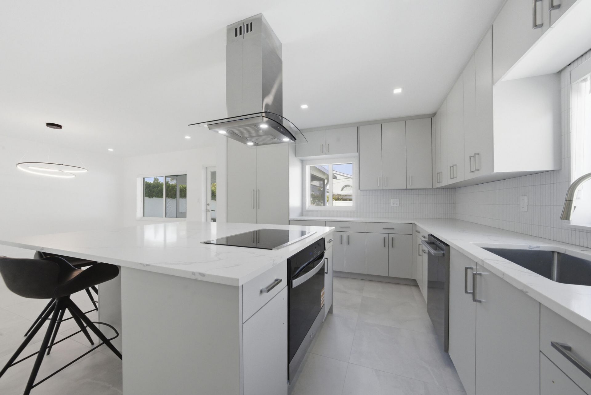 2001 NE 17th Way, Fort Lauderdale, FL 33305 Photo