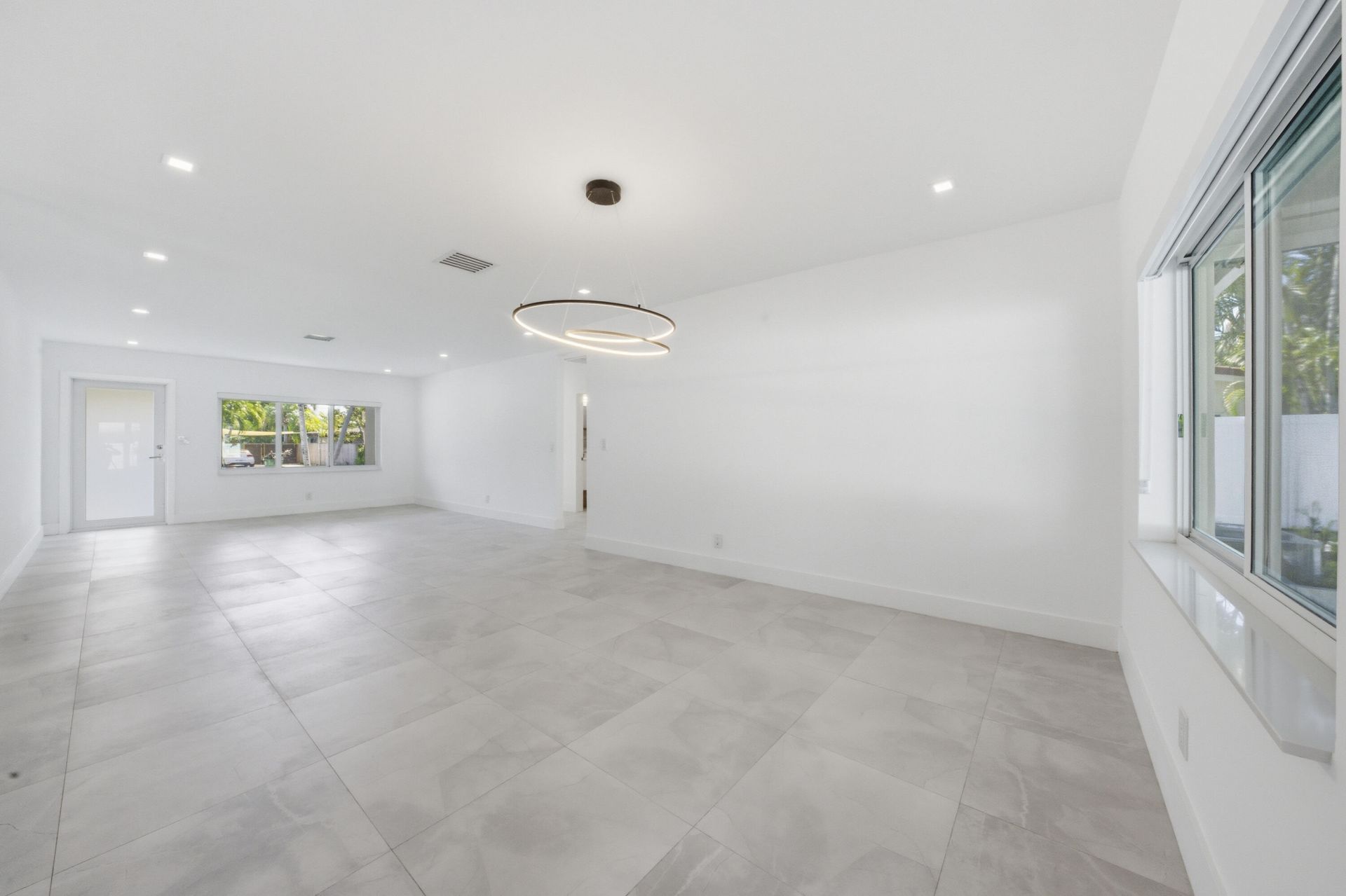2001 NE 17th Way, Fort Lauderdale, FL 33305 Photo