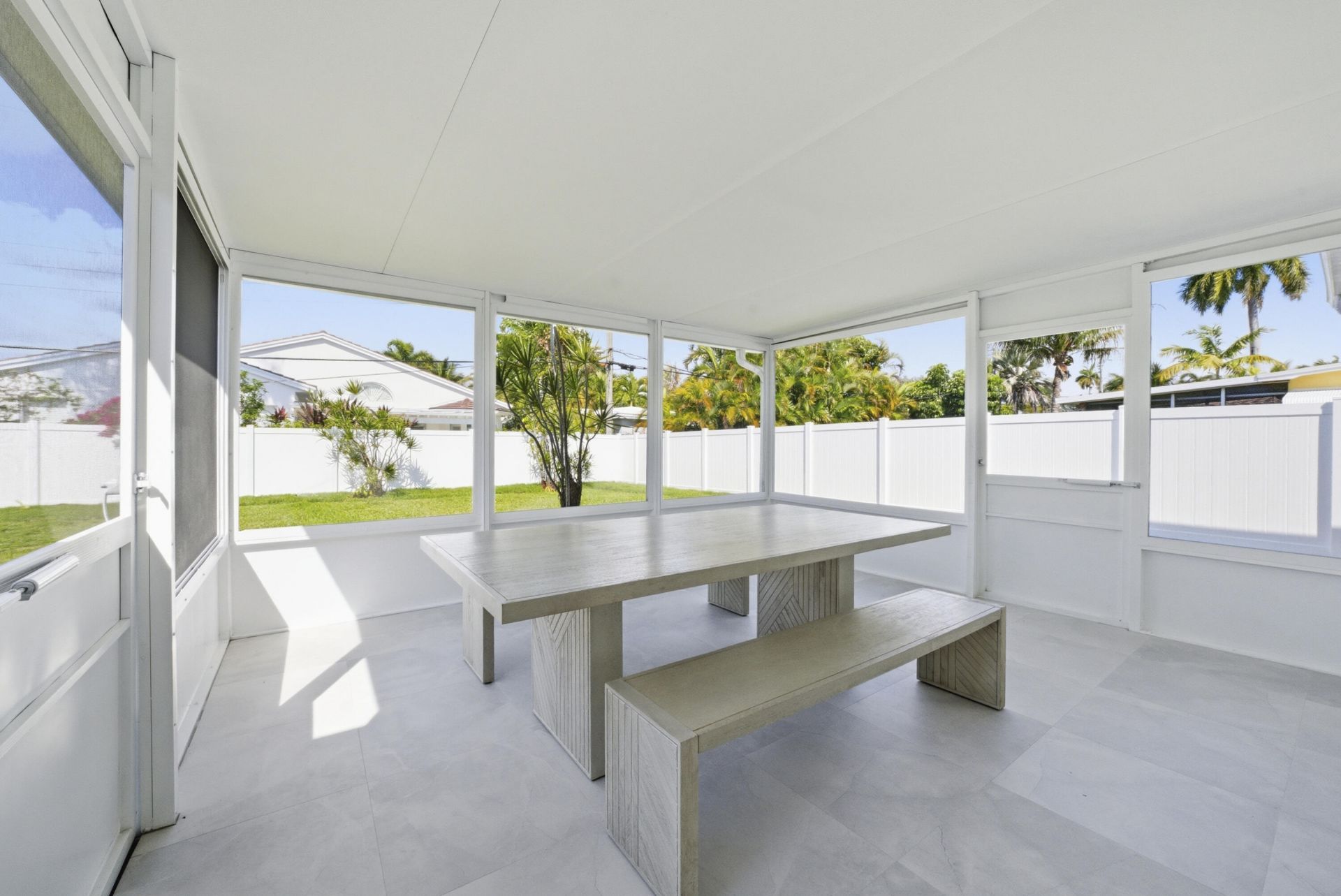 2001 NE 17th Way, Fort Lauderdale, FL 33305 Photo