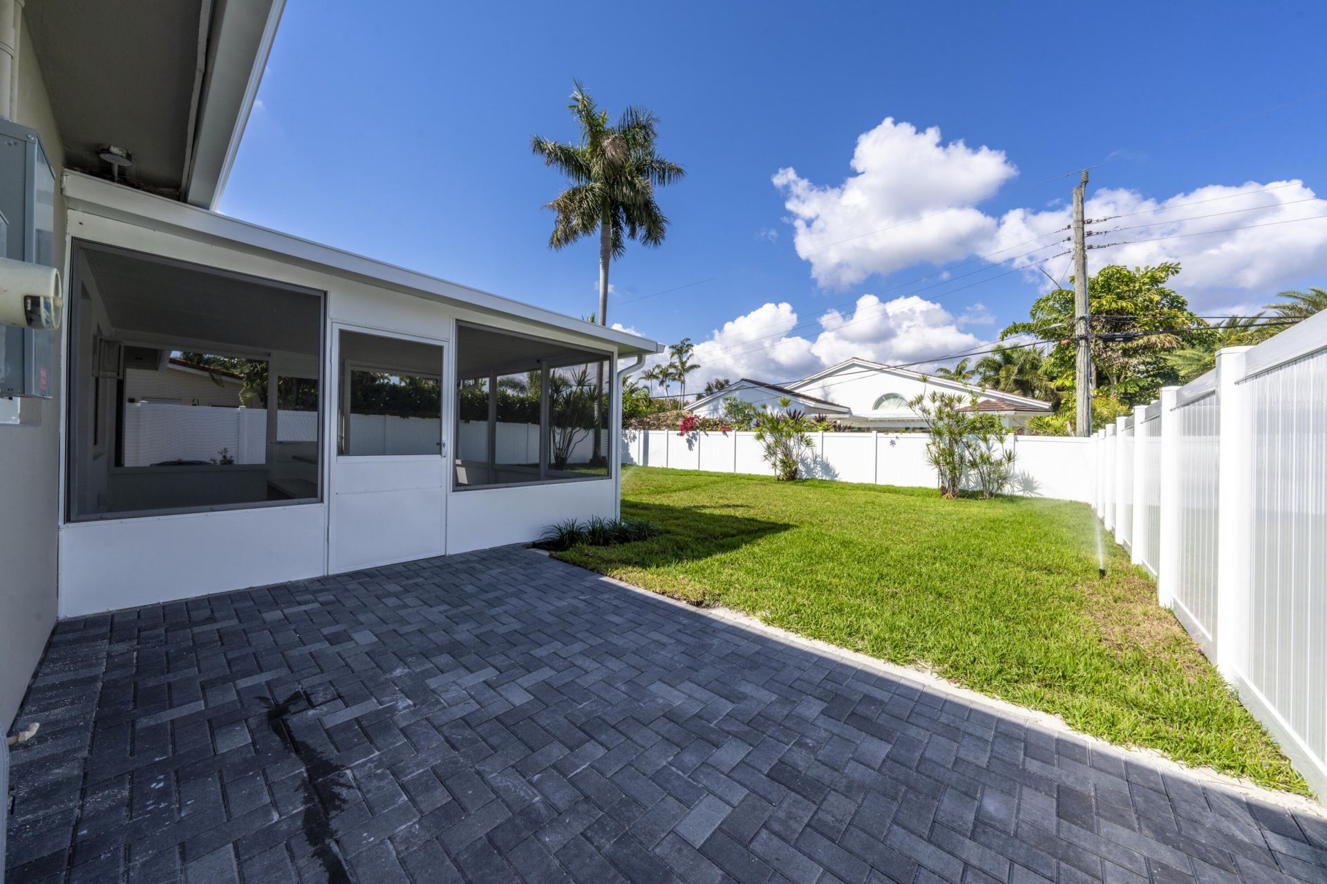 2001 NE 17th Way, Fort Lauderdale, FL 33305 Photo
