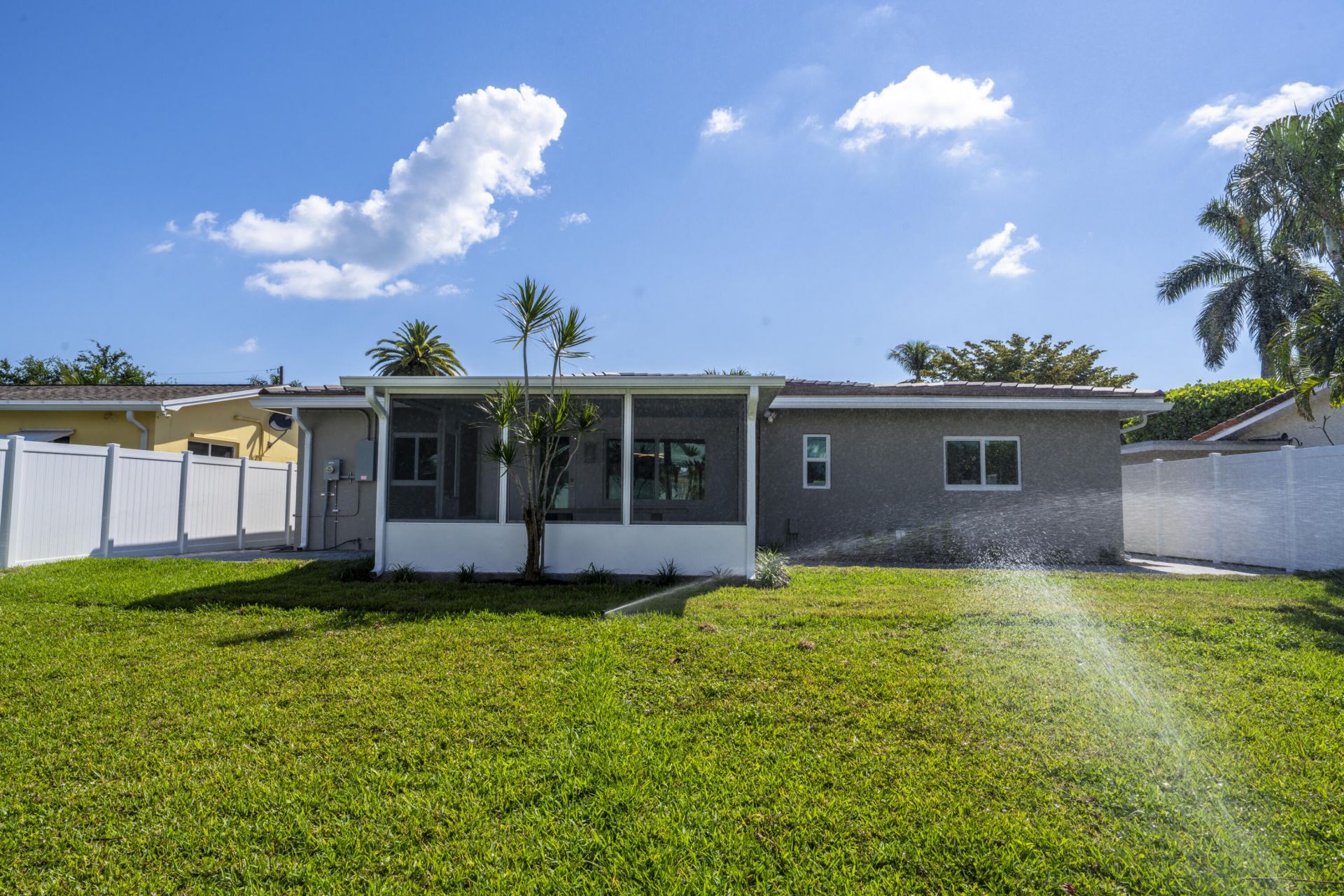 2001 NE 17th Way, Fort Lauderdale, FL 33305 Photo