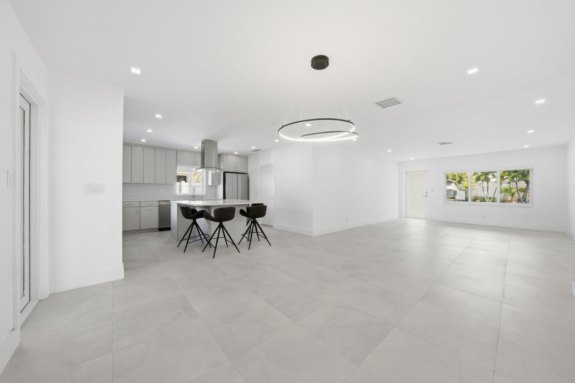 2001 NE 17th Way, Fort Lauderdale, FL 33305 Photo