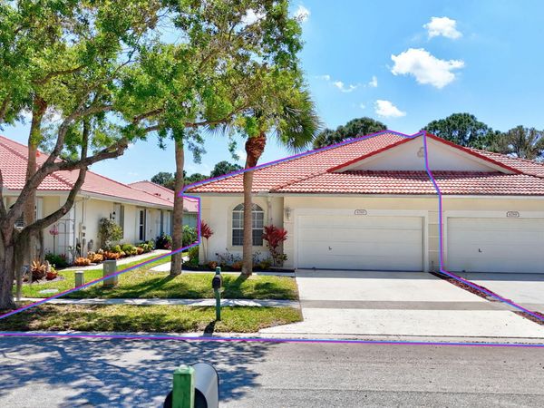 6785 SE Warwick Lane, Stuart, FL 34997