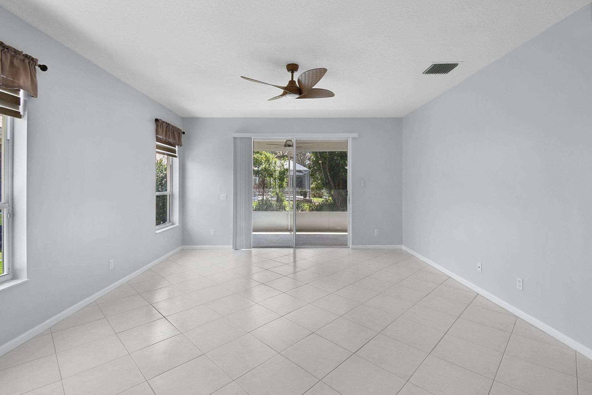 6785 SE Warwick Lane, Stuart, FL 34997 Photo