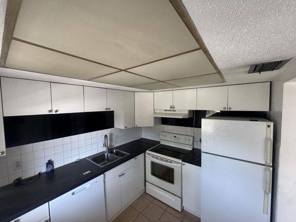 3300 NE 10th Terrace, Unit 53, Pompano Beach, FL 33064