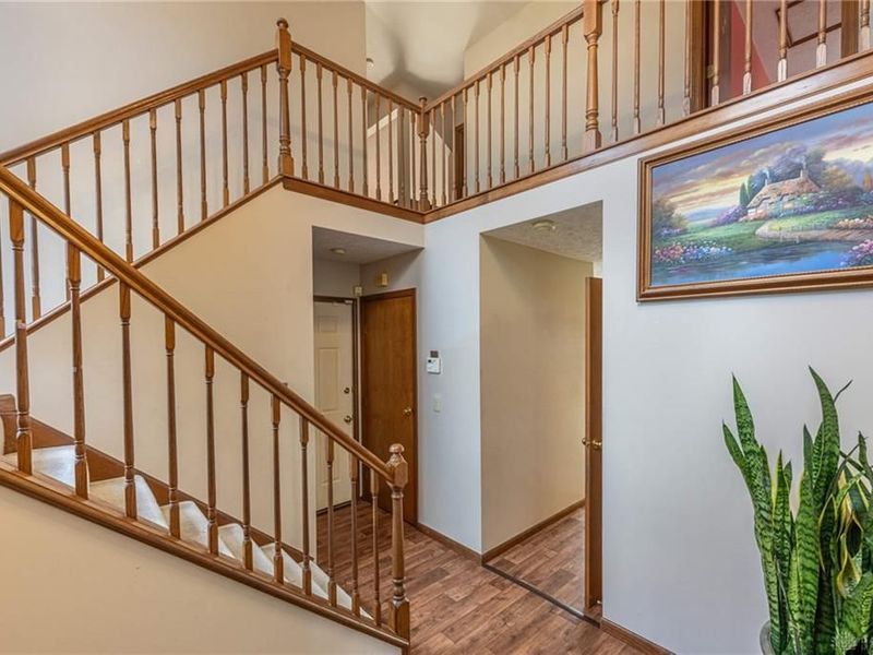 2258 Rosina Drive, Miamisburg, OH 45342 Photo 10