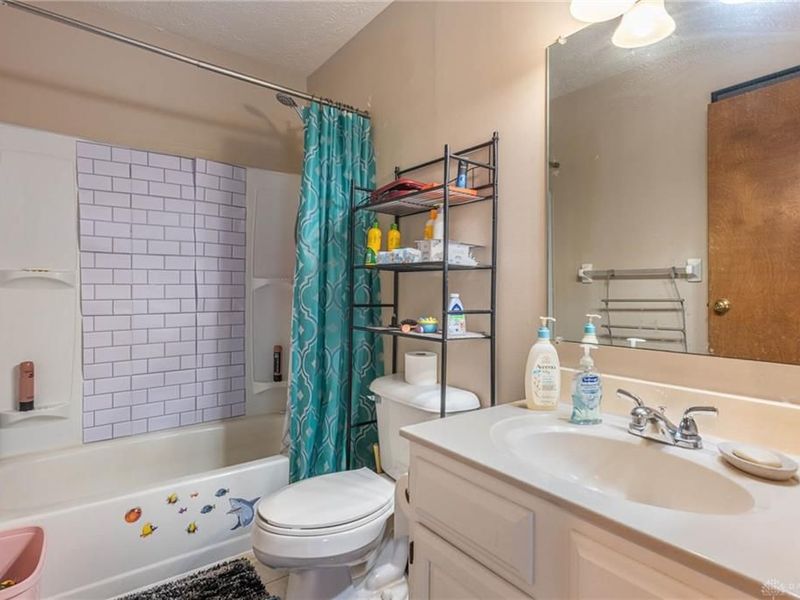 2258 Rosina Drive, Miamisburg, OH 45342 Photo 13