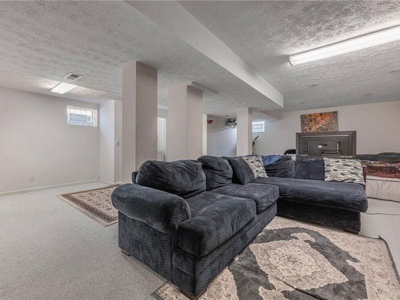 2258 Rosina Drive, Miamisburg, OH 45342 Photo 24