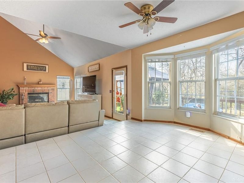 2258 Rosina Drive, Miamisburg, OH 45342 Photo 5