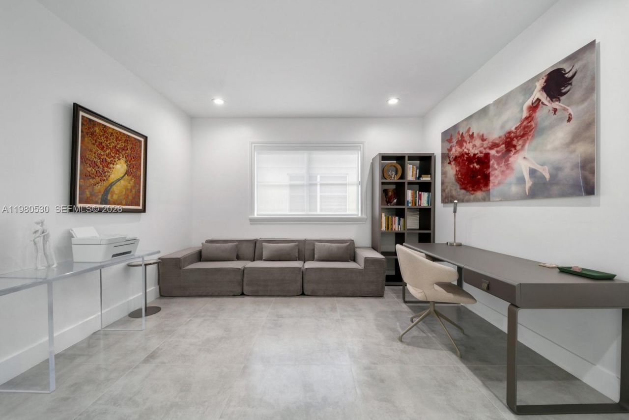 5790 SW 34th St, Miami, FL 33155 Photo