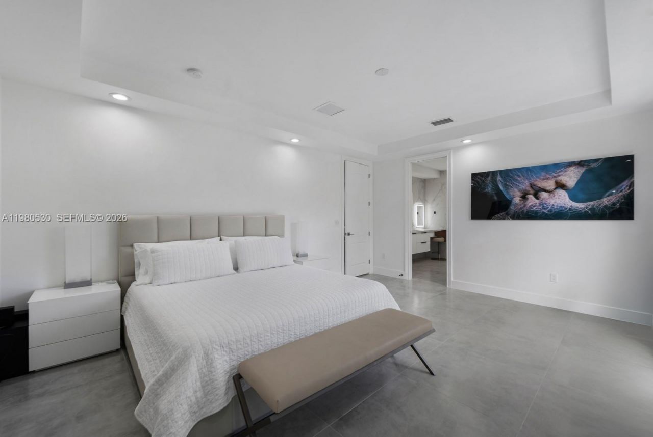 5790 SW 34th St, Miami, FL 33155 Photo